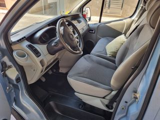 Opel Vivaro 2014