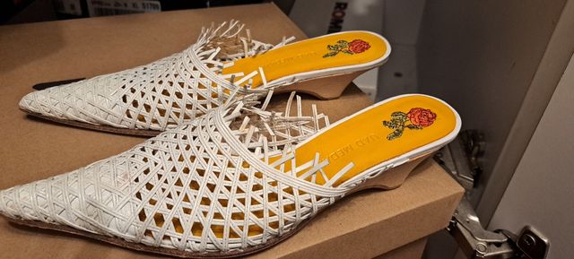 SANDALIAS SIN ESTRENAR