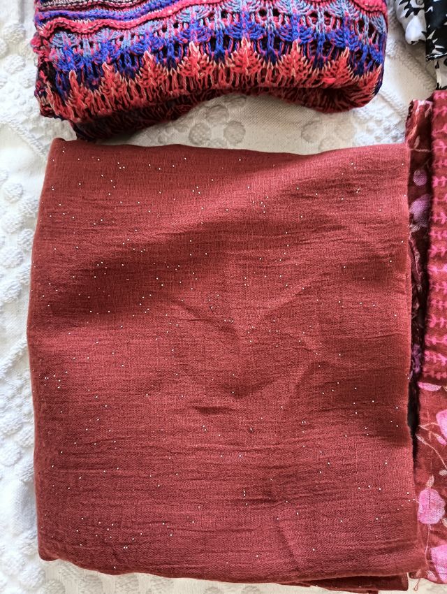 Lote Pañuelos y Foular (5uds)