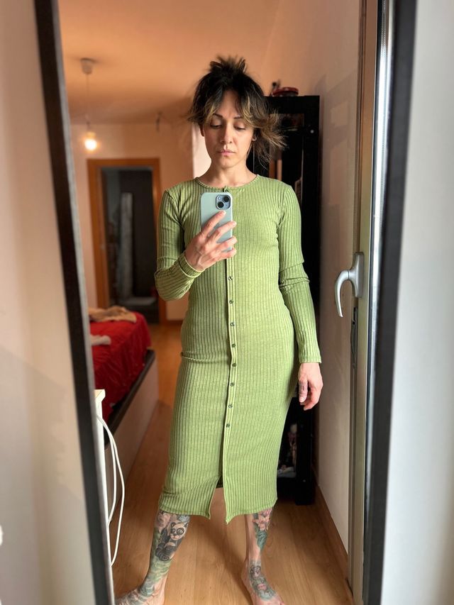 Vestido largo liso color verde talla S