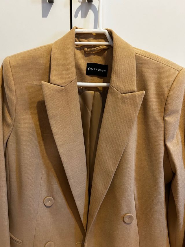 Americana color vainilla talla 36