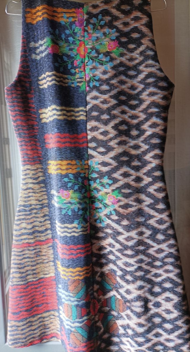 Vestido Desigual nuevo con etiqueta