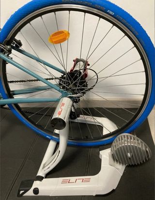 Rodillo Elite Qubo Fluid (aceite) bici