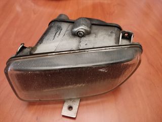 Antiniebla derecho Ford Mondeo MKI