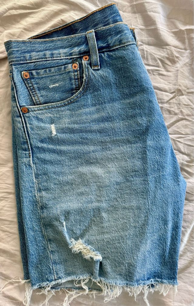 Pantaloni corti Levis jeans 501 93 tg.33