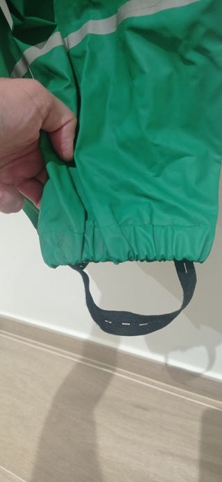 Regalo peto de agua azul.