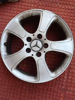 Juego Llantas Mercedes clase A 16"