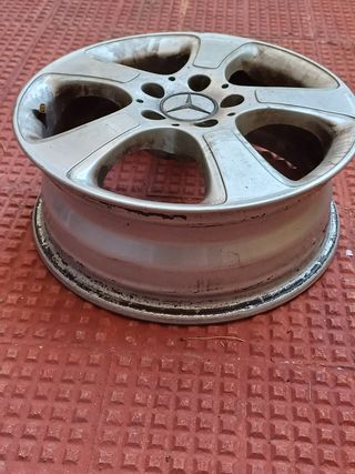 Juego Llantas Mercedes clase A 16"