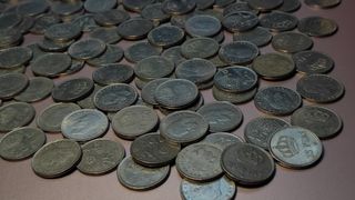 LOTE 127 MONEDAS 25 Pts. Rey Juan Carlos I 