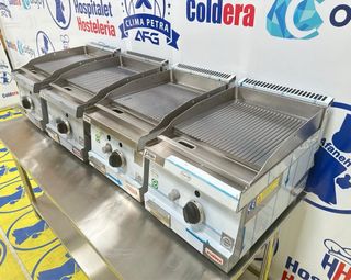 PLANCHA DE GAS CROMO DURO DE 40cmX60cm IVA INCL