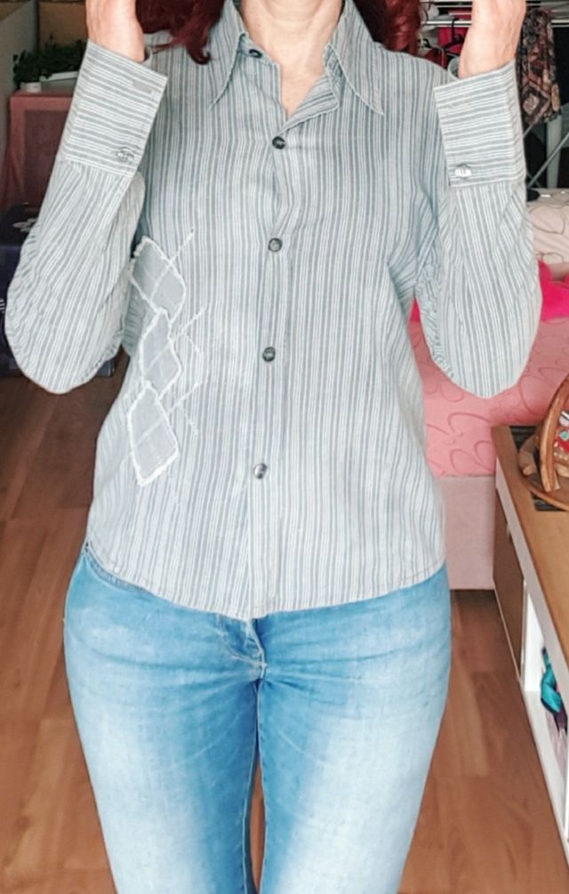 4,50, y Cazadora deportiva. Camisolas