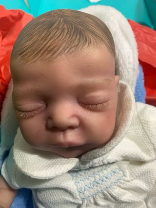 Bebé reborn artesano.