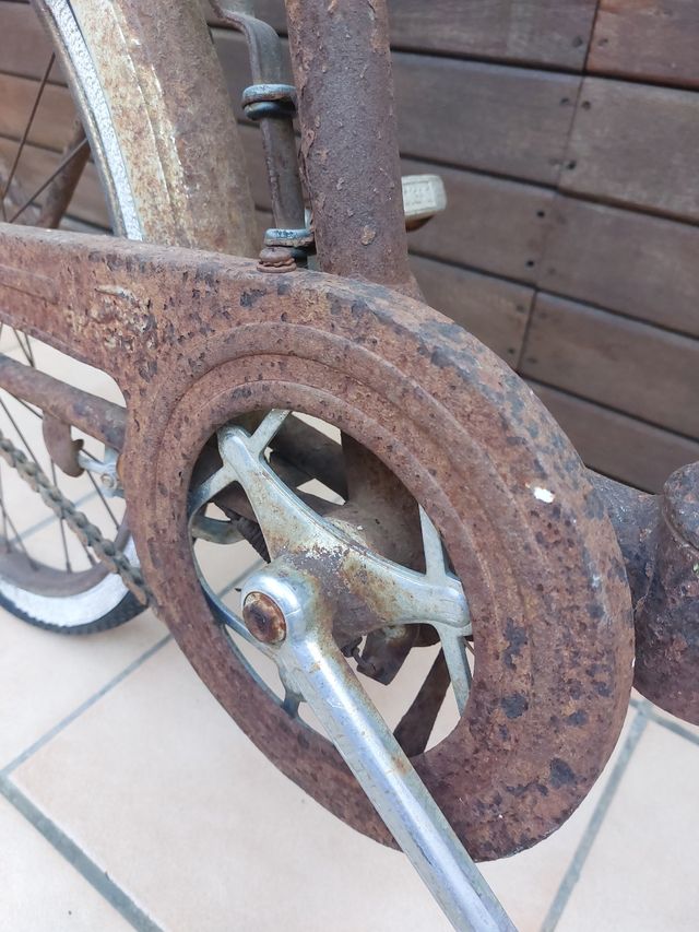 Bici oxidada decoración