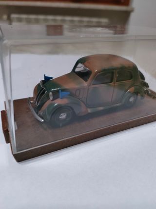 Modellino Fiat 508C Berlina 1937 Brumm