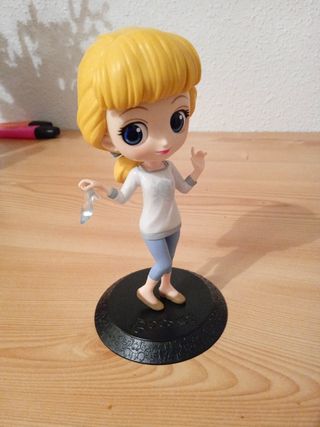 Figura Disney Qposket Cenicienta