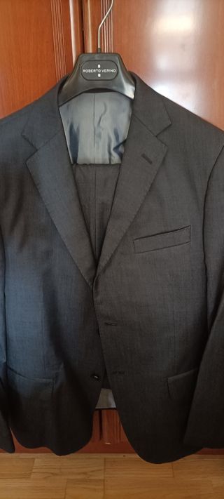 Traje de caballero Roberto Verino