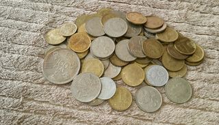 LOTE DE 1 PESETA & MONEDAS ESPAÑA & MUNDIAL 1982