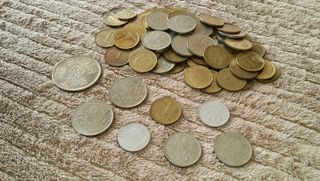 LOTE DE 1 PESETA & MONEDAS ESPAÑA & MUNDIAL 1982