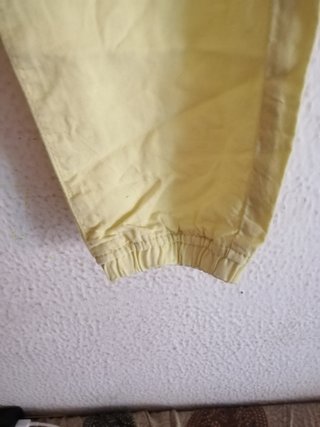 Pantalón bershka
