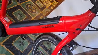Bicicleta Cannondale Adventure Neo semin
