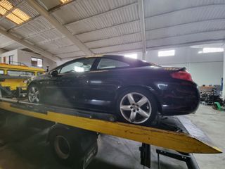 Se vende despiece de Peugeot 407 Coupé 2.7 V6 205c