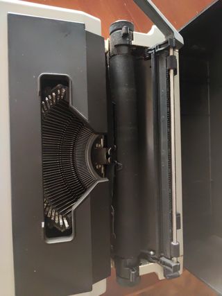 Maquina escribir Olivetti