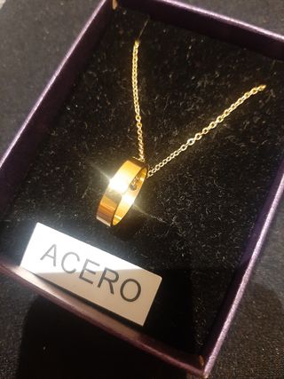 Collar de Acero