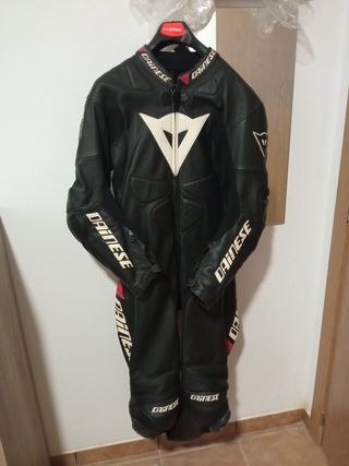 traje moto