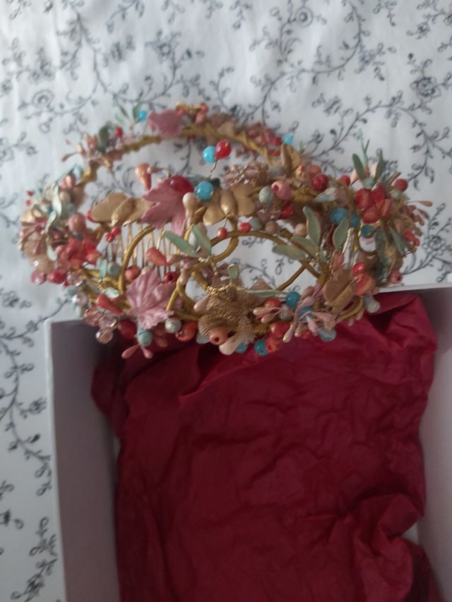 Diadema artesanal marca Hanammi