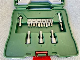 Caja Brocas y puntas destornilladores