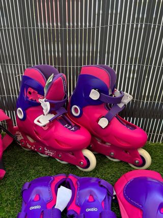 Patines en linea, protecciones y casco