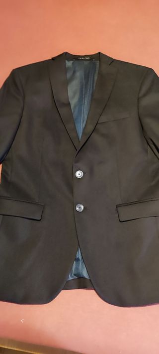 Traje de hombre Zara