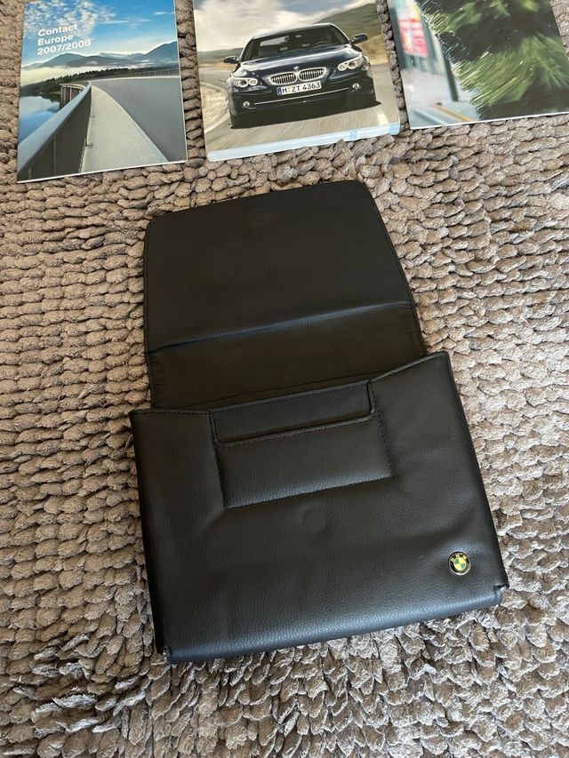 Nueva Bolsa con Libros BMW serie 530 E60 impoluto