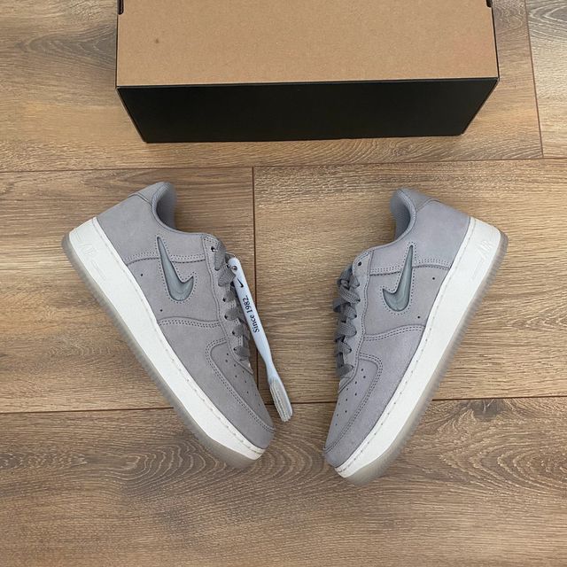 Air Force 1 low retro