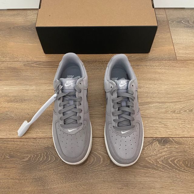 Air Force 1 low retro