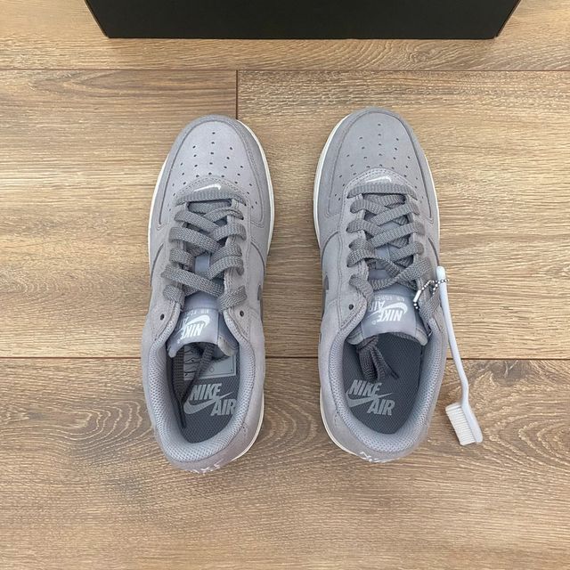 Air Force 1 low retro