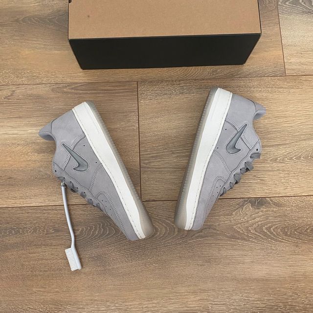 Air Force 1 low retro