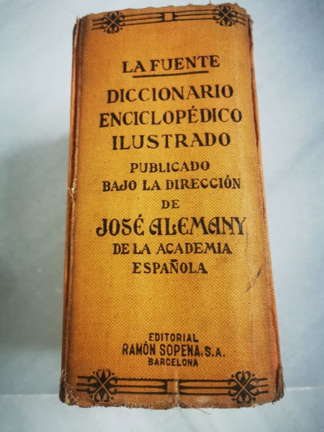 Diccionario enciclopédico ilustrado 1934