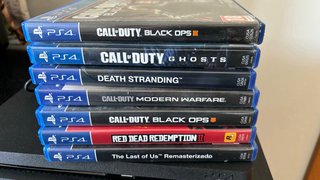 PS4 slim 500Gb + 7 juegos