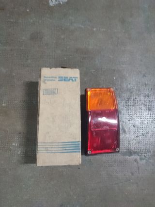 Piloto trasero derecho seat 131 fiat 131