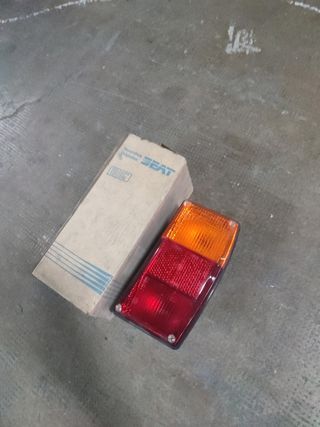 Piloto trasero derecho seat 131 fiat 131