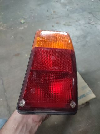 Piloto trasero derecho seat 131 fiat 131