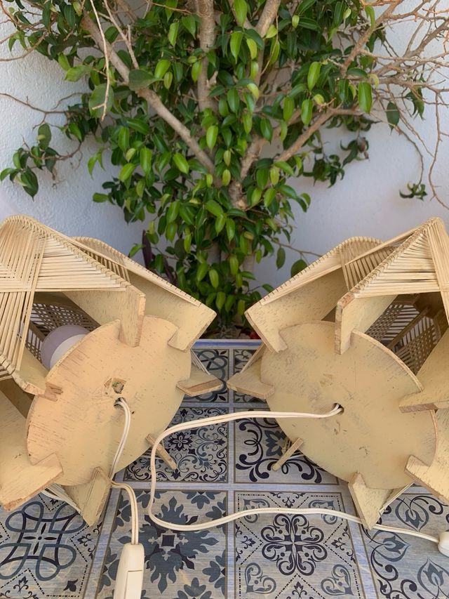 LAMPADE VINTAGE IN LEGNO