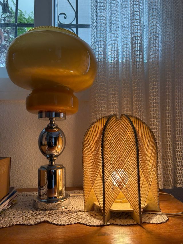 LAMPADE VINTAGE IN LEGNO