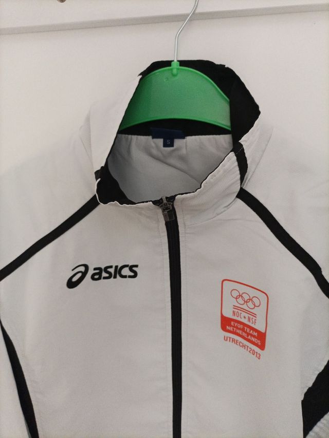 Chaqueta deportiva olimpiadas