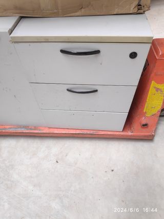 Cajonera oficina sin ruedas