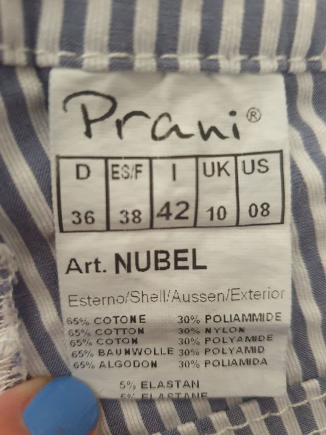 Pantaloncini marchio Prani