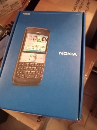 Telefoni vari per ricambi