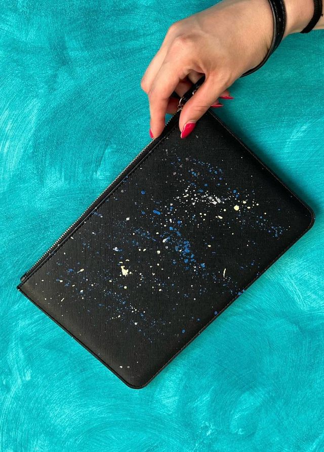 Air Jordan 1 Low OG Travis Scott Canary Pochette