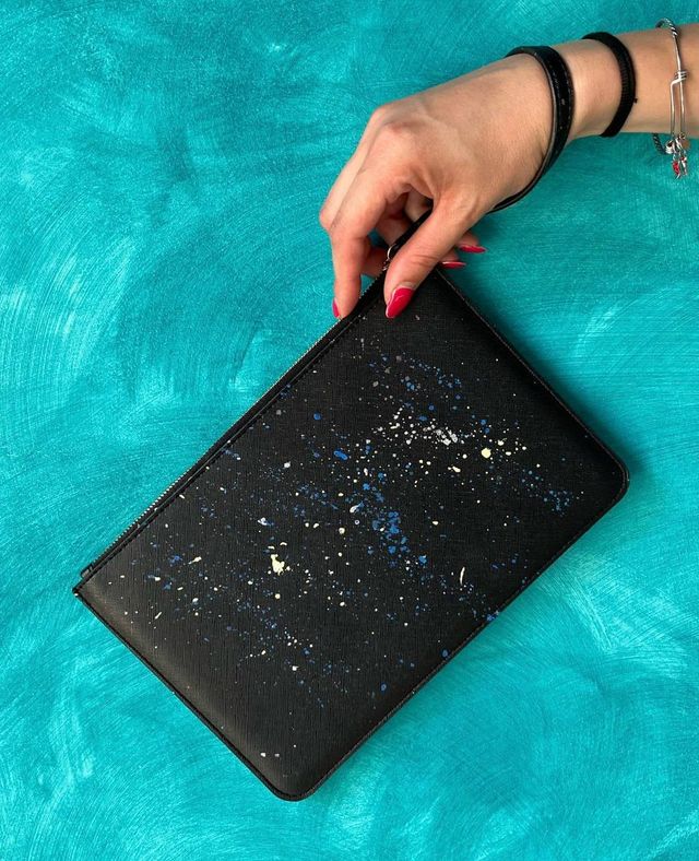 Air Jordan 1 Low OG Travis Scott Canary Pochette